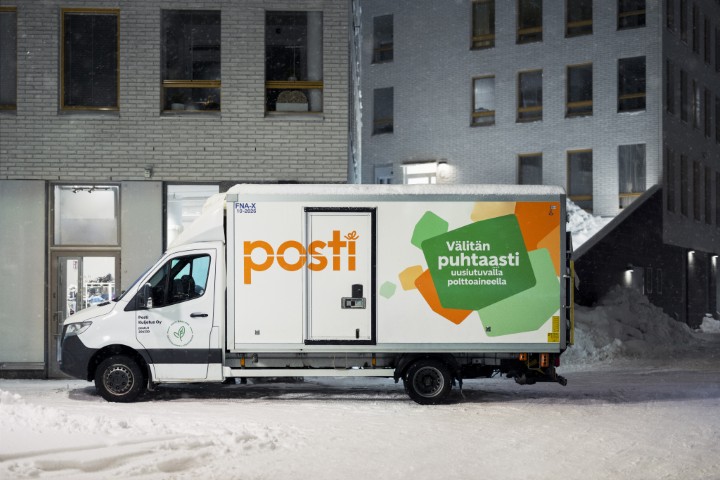 Posti_2683_Final_Hires (Small)